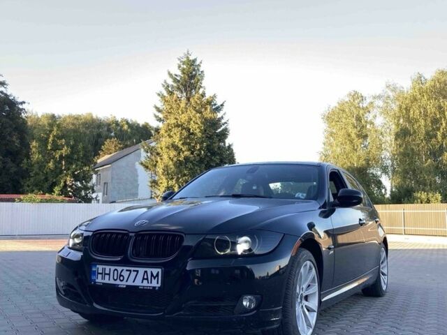 Черный БМВ 3 Серия, объемом двигателя 3 л и пробегом 34 тыс. км за 11000 $, фото 2 на Automoto.ua