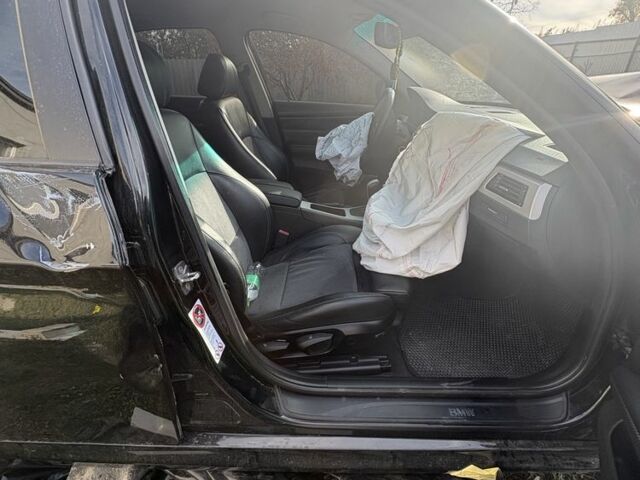 Черный БМВ 3 Серия, объемом двигателя 2 л и пробегом 390 тыс. км за 3500 $, фото 12 на Automoto.ua