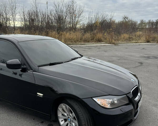 Черный БМВ 3 Серия, объемом двигателя 3 л и пробегом 218 тыс. км за 9000 $, фото 4 на Automoto.ua