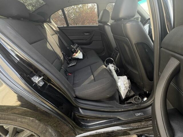 Черный БМВ 3 Серия, объемом двигателя 2 л и пробегом 390 тыс. км за 3500 $, фото 11 на Automoto.ua