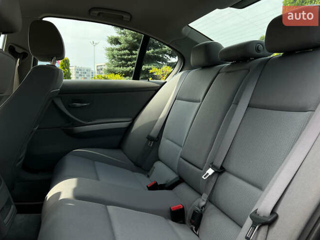 Черный БМВ 3 Серия, объемом двигателя 2 л и пробегом 153 тыс. км за 10700 $, фото 9 на Automoto.ua