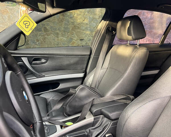 Черный БМВ 3 Серия, объемом двигателя 2 л и пробегом 242 тыс. км за 9400 $, фото 11 на Automoto.ua