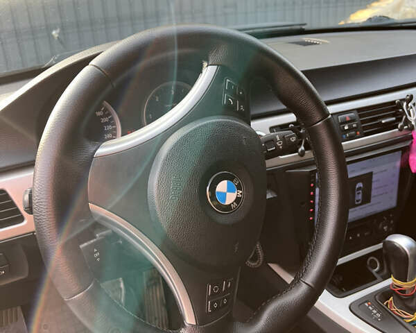 Черный БМВ 3 Серия, объемом двигателя 2 л и пробегом 242 тыс. км за 9400 $, фото 10 на Automoto.ua