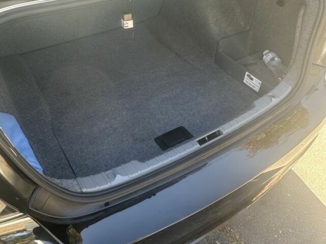 Черный БМВ 3 Серия, объемом двигателя 3 л и пробегом 34 тыс. км за 11000 $, фото 13 на Automoto.ua