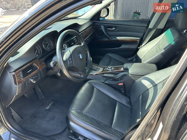 Черный БМВ 3 Серия, объемом двигателя 3 л и пробегом 294 тыс. км за 13900 $, фото 6 на Automoto.ua