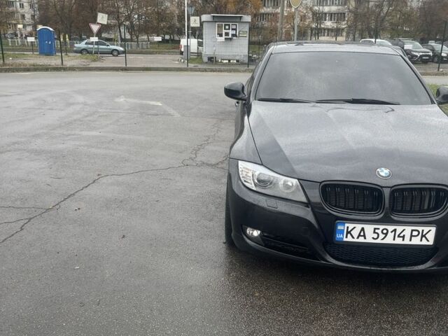 Черный БМВ 3 Серия, объемом двигателя 3 л и пробегом 203 тыс. км за 8500 $, фото 4 на Automoto.ua
