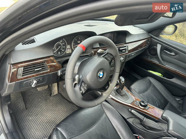 Черный БМВ 3 Серия, объемом двигателя 3 л и пробегом 290 тыс. км за 14000 $, фото 17 на Automoto.ua