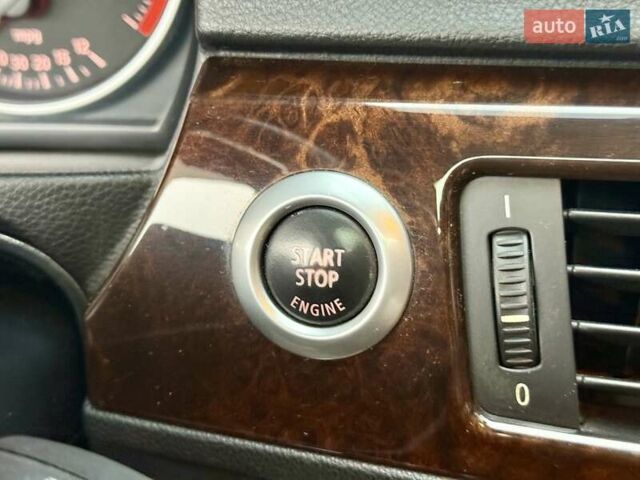 Чорний БМВ 3 Серія, об'ємом двигуна 3 л та пробігом 200 тис. км за 9500 $, фото 34 на Automoto.ua