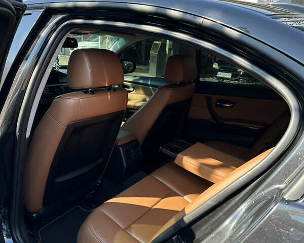 Черный БМВ 3 Серия, объемом двигателя 3 л и пробегом 225 тыс. км за 9500 $, фото 18 на Automoto.ua