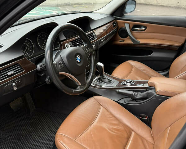 Черный БМВ 3 Серия, объемом двигателя 3 л и пробегом 200 тыс. км за 7899 $, фото 6 на Automoto.ua