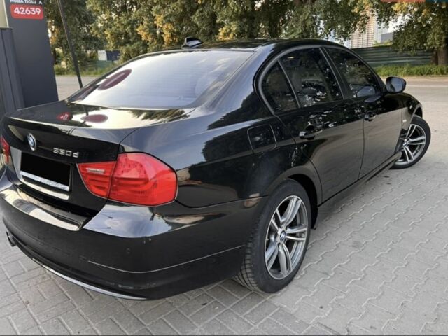 Чорний БМВ 3 Серія, об'ємом двигуна 3 л та пробігом 225 тис. км за 13600 $, фото 4 на Automoto.ua