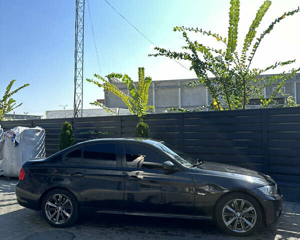 Черный БМВ 3 Серия, объемом двигателя 3 л и пробегом 225 тыс. км за 9500 $, фото 7 на Automoto.ua