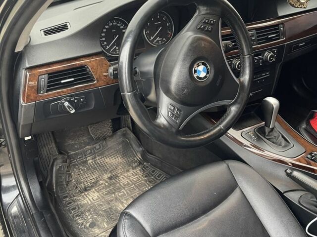 Черный БМВ 3 Серия, объемом двигателя 3 л и пробегом 203 тыс. км за 8500 $, фото 5 на Automoto.ua