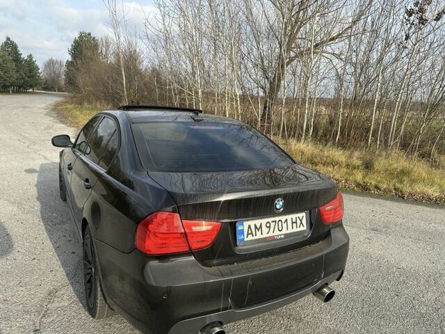 Черный БМВ 3 Серия, объемом двигателя 3 л и пробегом 290 тыс. км за 14000 $, фото 12 на Automoto.ua