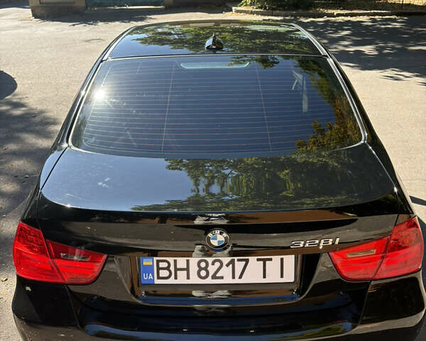 Черный БМВ 3 Серия, объемом двигателя 3 л и пробегом 153 тыс. км за 9900 $, фото 6 на Automoto.ua