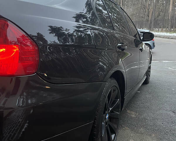 Черный БМВ 3 Серия, объемом двигателя 3 л и пробегом 253 тыс. км за 8450 $, фото 10 на Automoto.ua