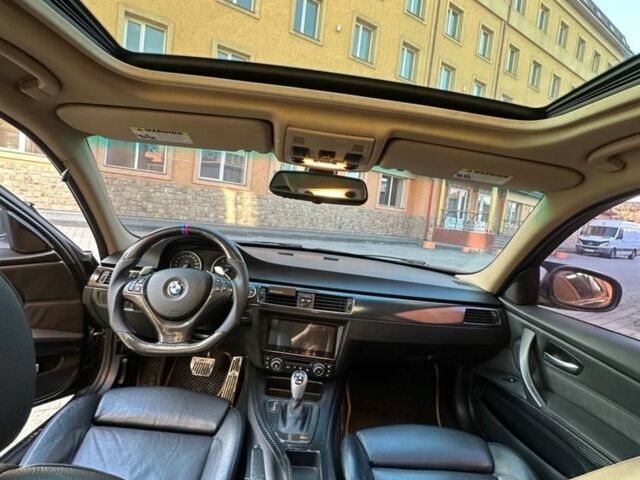 Чорний БМВ 3 Серія, об'ємом двигуна 3 л та пробігом 280 тис. км за 13500 $, фото 5 на Automoto.ua
