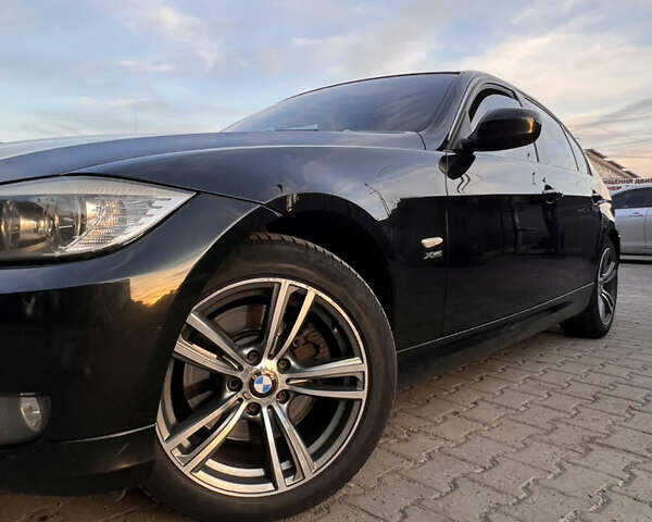 Чорний БМВ 3 Серія, об'ємом двигуна 3 л та пробігом 222 тис. км за 14200 $, фото 3 на Automoto.ua