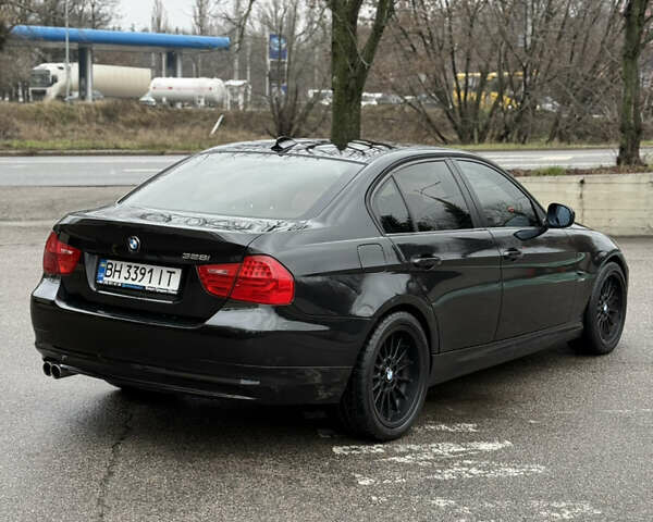 Черный БМВ 3 Серия, объемом двигателя 3 л и пробегом 200 тыс. км за 7899 $, фото 5 на Automoto.ua