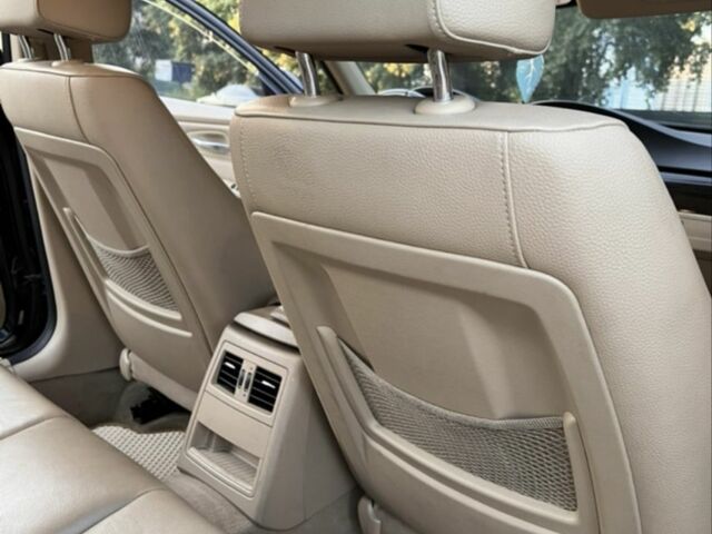 Чорний БМВ 3 Серія, об'ємом двигуна 3 л та пробігом 225 тис. км за 13600 $, фото 8 на Automoto.ua