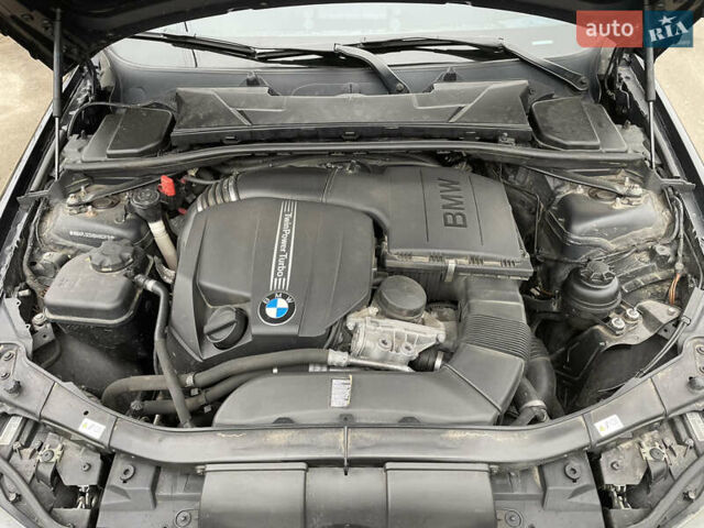 Чорний БМВ 3 Серія, об'ємом двигуна 3 л та пробігом 162 тис. км за 15500 $, фото 1 на Automoto.ua