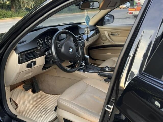 Чорний БМВ 3 Серія, об'ємом двигуна 3 л та пробігом 225 тис. км за 13600 $, фото 22 на Automoto.ua