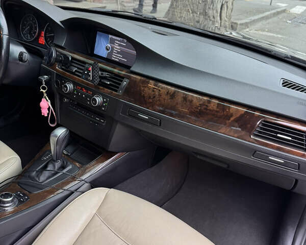 Чорний БМВ 3 Серія, об'ємом двигуна 2.99 л та пробігом 226 тис. км за 9500 $, фото 21 на Automoto.ua