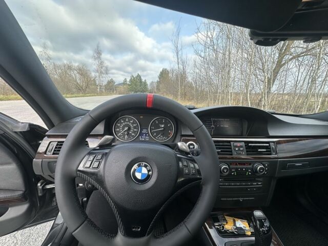 Черный БМВ 3 Серия, объемом двигателя 3 л и пробегом 290 тыс. км за 14000 $, фото 19 на Automoto.ua