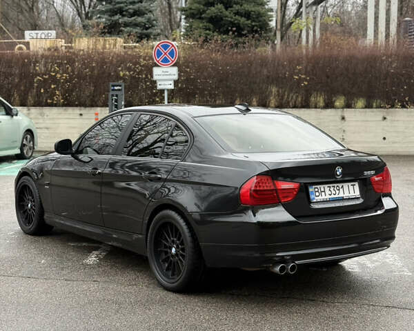 Черный БМВ 3 Серия, объемом двигателя 3 л и пробегом 200 тыс. км за 7899 $, фото 3 на Automoto.ua