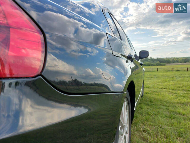 Черный БМВ 3 Серия, объемом двигателя 2 л и пробегом 279 тыс. км за 9800 $, фото 3 на Automoto.ua