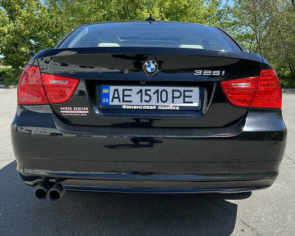 Чорний БМВ 3 Серія, об'ємом двигуна 3 л та пробігом 178 тис. км за 10500 $, фото 4 на Automoto.ua