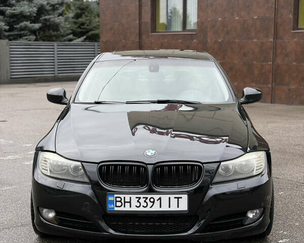 Черный БМВ 3 Серия, объемом двигателя 3 л и пробегом 200 тыс. км за 7899 $, фото 1 на Automoto.ua