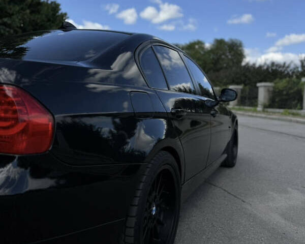 Чорний БМВ 3 Серія, об'ємом двигуна 2.98 л та пробігом 190 тис. км за 8500 $, фото 12 на Automoto.ua