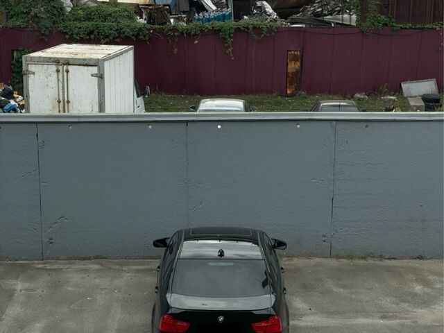 Чорний БМВ 3 Серія, об'ємом двигуна 3 л та пробігом 171 тис. км за 9800 $, фото 2 на Automoto.ua