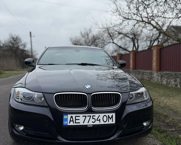 Чорний БМВ 3 Серія, об'ємом двигуна 3 л та пробігом 181 тис. км за 10500 $, фото 11 на Automoto.ua