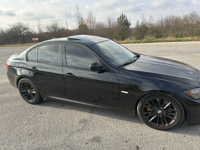 Черный БМВ 3 Серия, объемом двигателя 3 л и пробегом 290 тыс. км за 14000 $, фото 9 на Automoto.ua