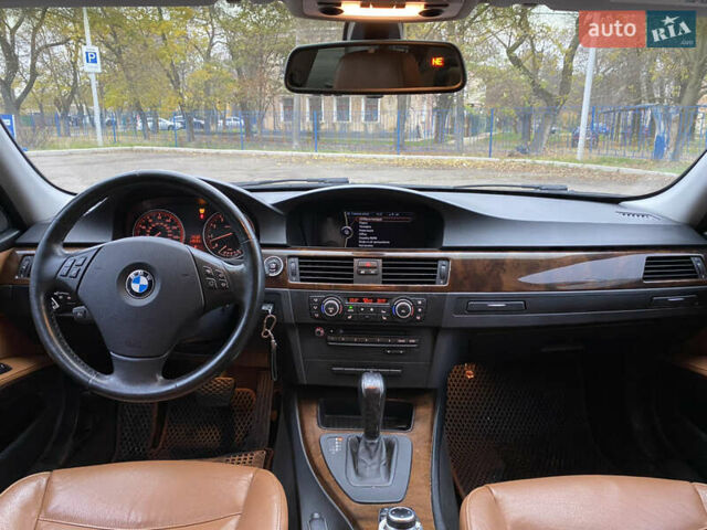 Черный БМВ 3 Серия, объемом двигателя 3 л и пробегом 195 тыс. км за 9499 $, фото 8 на Automoto.ua