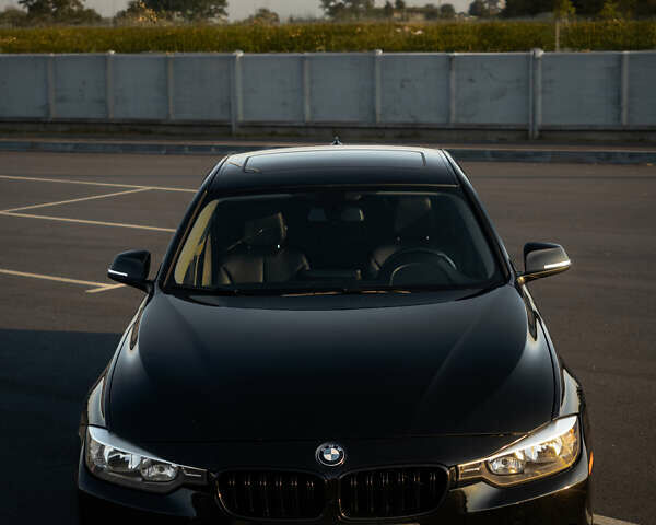 Черный БМВ 3 Серия, объемом двигателя 2 л и пробегом 175 тыс. км за 12500 $, фото 3 на Automoto.ua