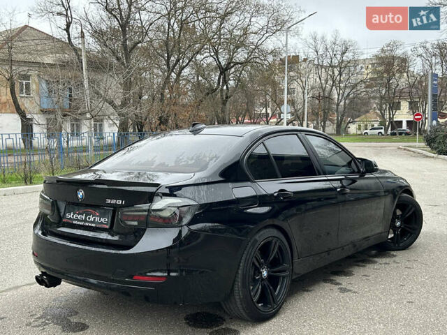 Чорний БМВ 3 Серія, об'ємом двигуна 2 л та пробігом 264 тис. км за 11999 $, фото 4 на Automoto.ua