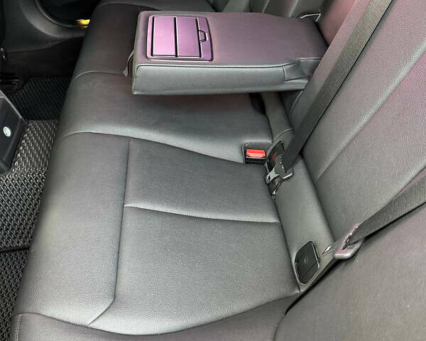 Черный БМВ 3 Серия, объемом двигателя 2 л и пробегом 330 тыс. км за 9999 $, фото 18 на Automoto.ua