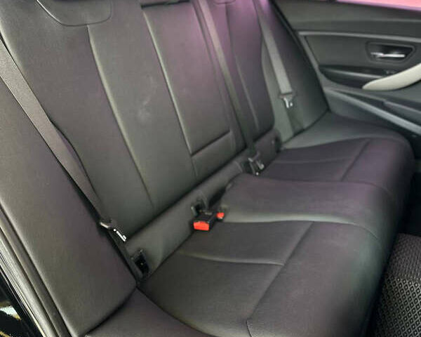 Черный БМВ 3 Серия, объемом двигателя 2 л и пробегом 330 тыс. км за 9999 $, фото 20 на Automoto.ua