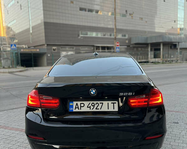 Чорний БМВ 3 Серія, об'ємом двигуна 2 л та пробігом 185 тис. км за 11700 $, фото 12 на Automoto.ua