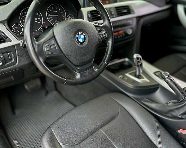 Черный БМВ 3 Серия, объемом двигателя 2 л и пробегом 330 тыс. км за 9999 $, фото 8 на Automoto.ua