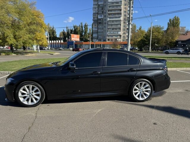 БМВ 3 Серия 2012 в Одессе на Automoto.ua Черный БМВ 3 Серия, объемом двигателя 2 л и пробегом 234 тыс. км за 16200 $, фото 2 на Automoto.ua