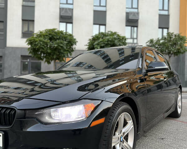 Чорний БМВ 3 Серія, об'ємом двигуна 2 л та пробігом 185 тис. км за 11700 $, фото 17 на Automoto.ua