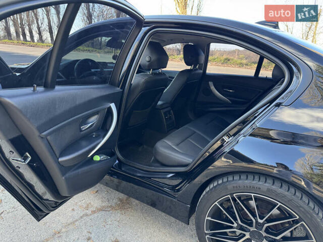 Черный БМВ 3 Серия, объемом двигателя 2 л и пробегом 161 тыс. км за 13500 $, фото 12 на Automoto.ua