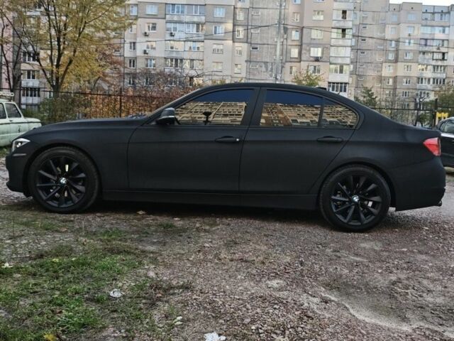 Чорний БМВ 3 Серія, об'ємом двигуна 2 л та пробігом 193 тис. км за 12500 $, фото 3 на Automoto.ua