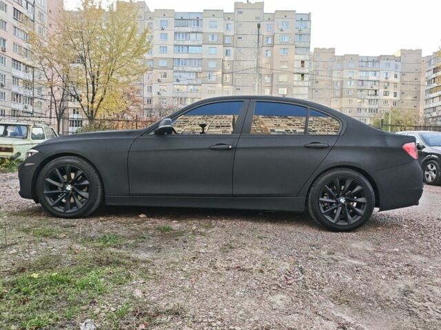 Чорний БМВ 3 Серія, об'ємом двигуна 2 л та пробігом 193 тис. км за 12500 $, фото 18 на Automoto.ua