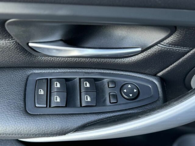 Черный БМВ 3 Серия, объемом двигателя 3 л и пробегом 103 тыс. км за 15100 $, фото 14 на Automoto.ua