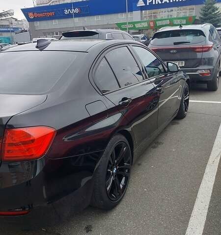 Черный БМВ 3 Серия, объемом двигателя 2 л и пробегом 157 тыс. км за 13000 $, фото 11 на Automoto.ua